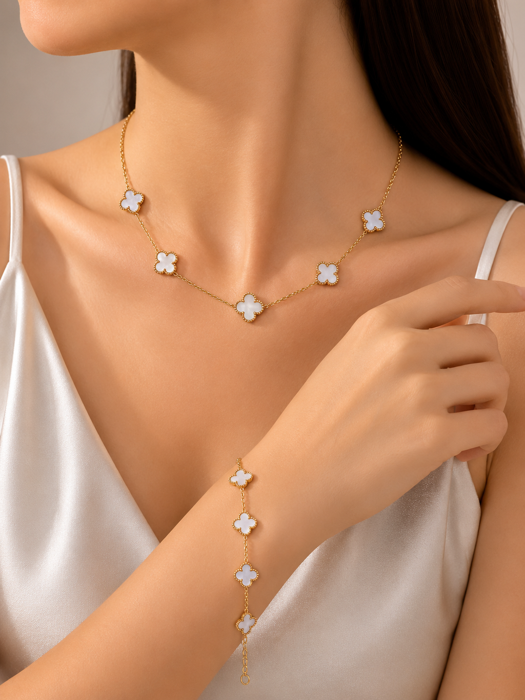 Pearl Clover Set