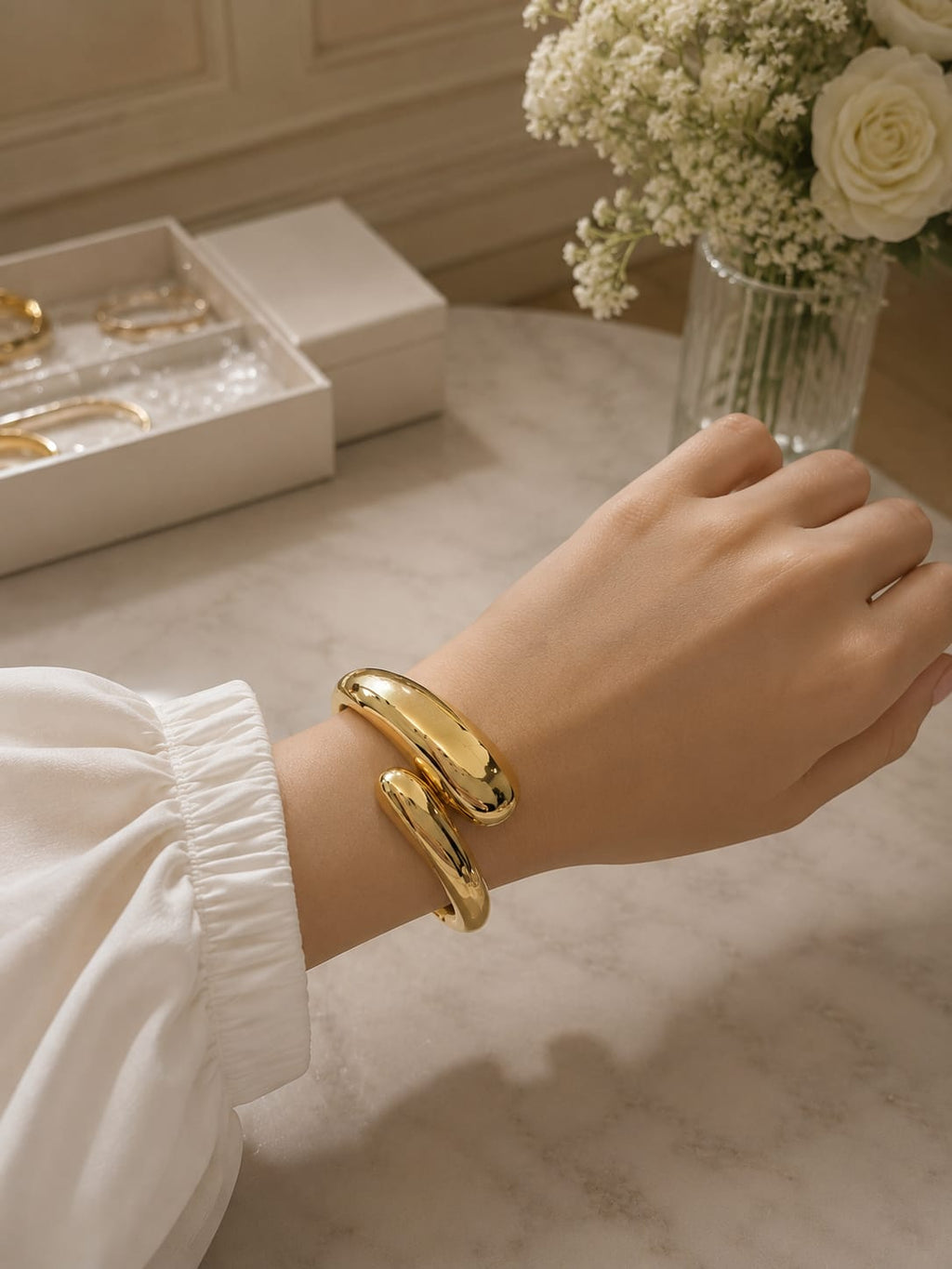 Celeste Oval Bracelet